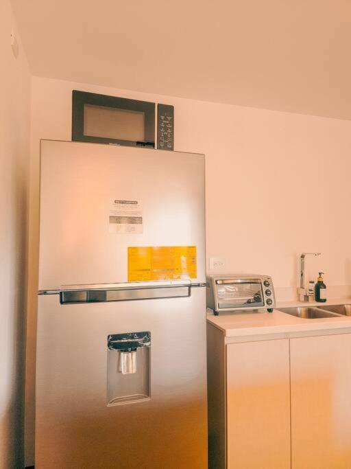 Entire Beautiful Condo With Rooftop Pool And Gym 圣萨尔瓦多 外观 照片